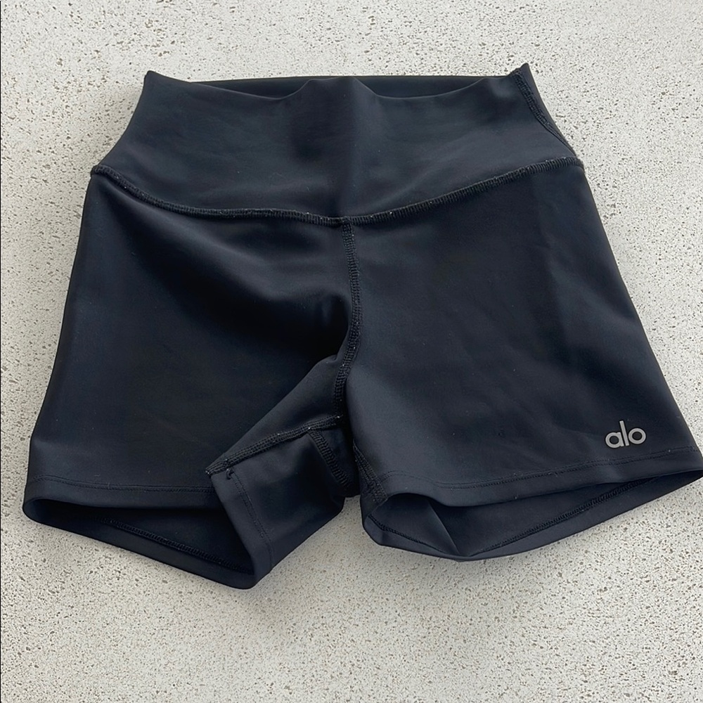 ALO Yoga Women's Black Shorts